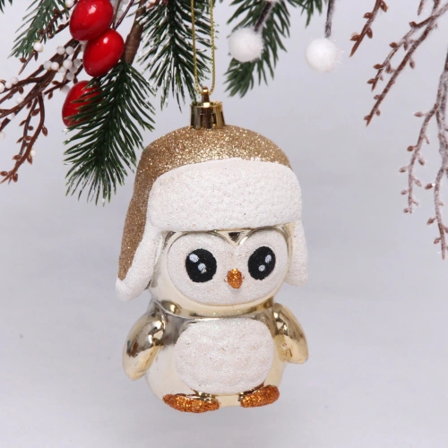 Ёлочная игрушка "Новогодний пингвин" 7*6*11 см, шампань