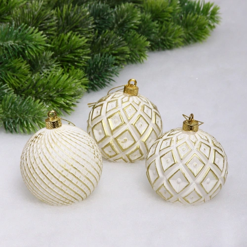 Новогодние шары VERSAILLES "Совершенство" 8 см (набор 3 шт), Белый/золото